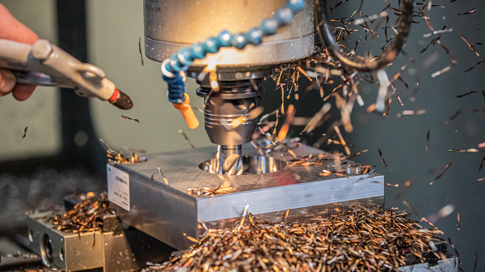 CNC-Fräsen & CNC-Drehen in Berlin und Brandenburg - Motzener Kunststoffe - Fräsen