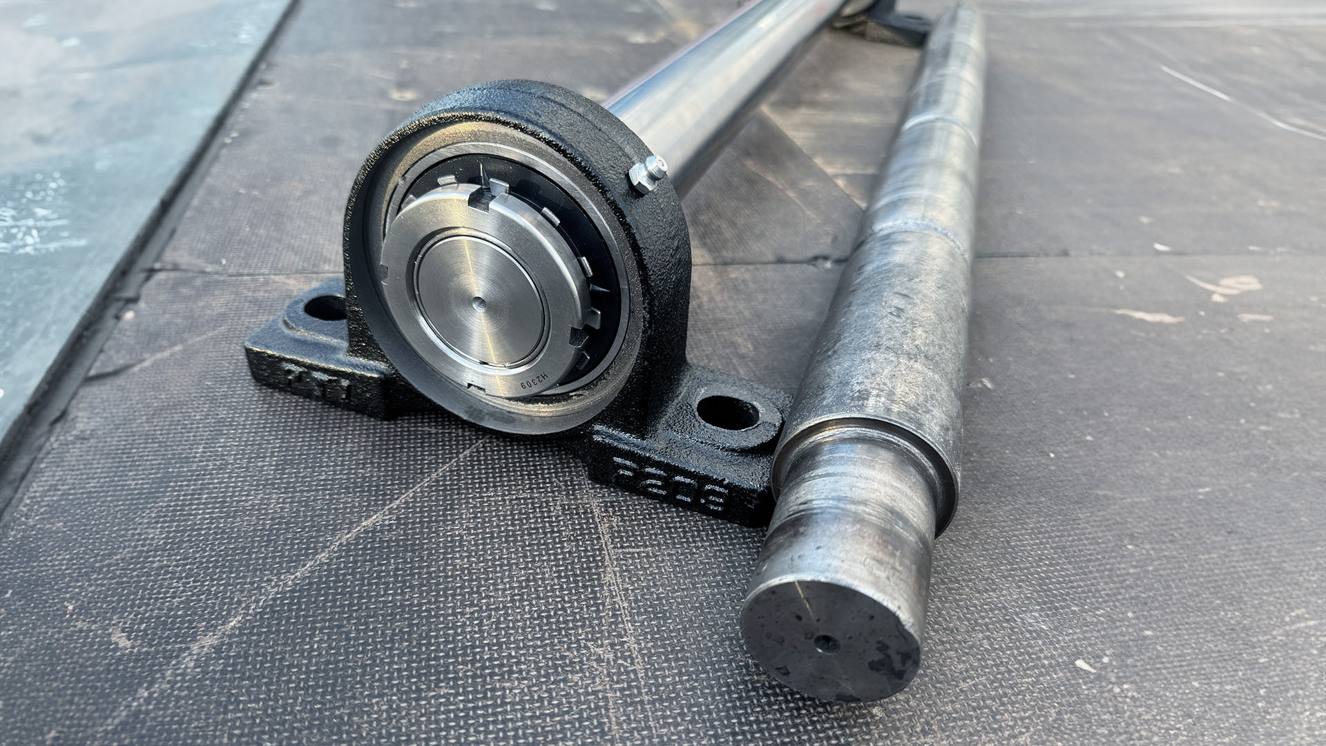 CNC-Fräsen & CNC-Drehen in Berlin und Brandenburg - Motzener Kunststoffe - Reparaturen